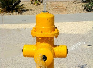 Fire-Hydrant-Soaker