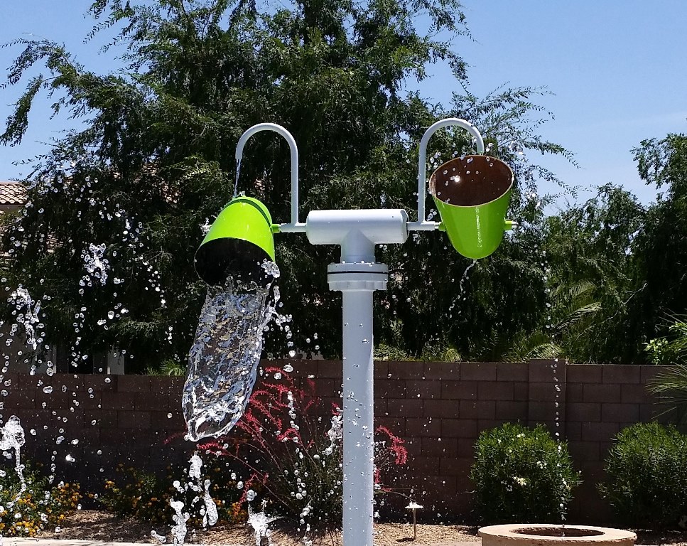 Rain Deck Splash Pad Dumping Bucket 2 w/ Footing Base